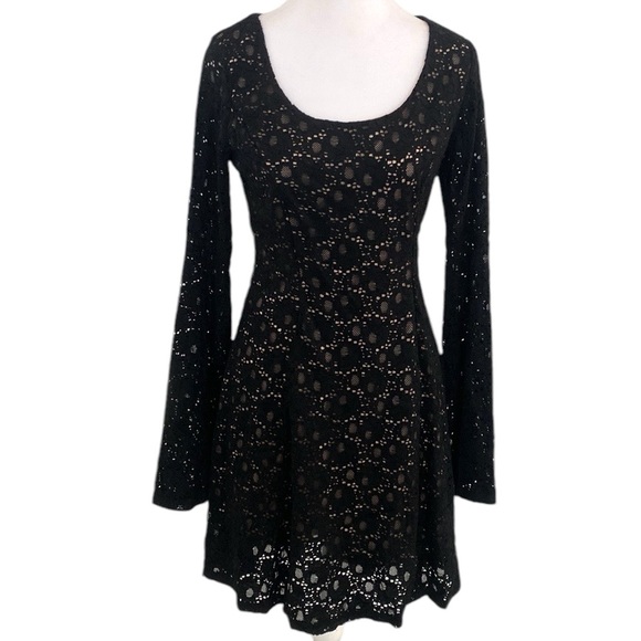Francesca’s Black Nude Lace Long-sleeved Dress NWT US S - Picture 1 of 10